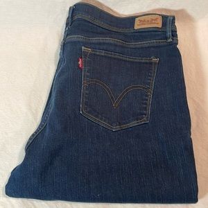 Levi’s perfectly slimming 512 boot cut size 18